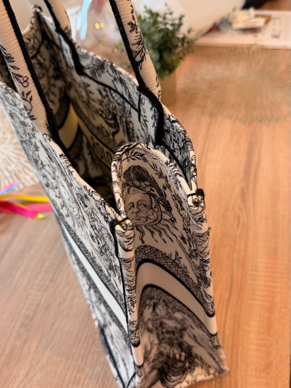 Dior Cream and Black Toile de Jouy Book Tote - Picture 11 of 13